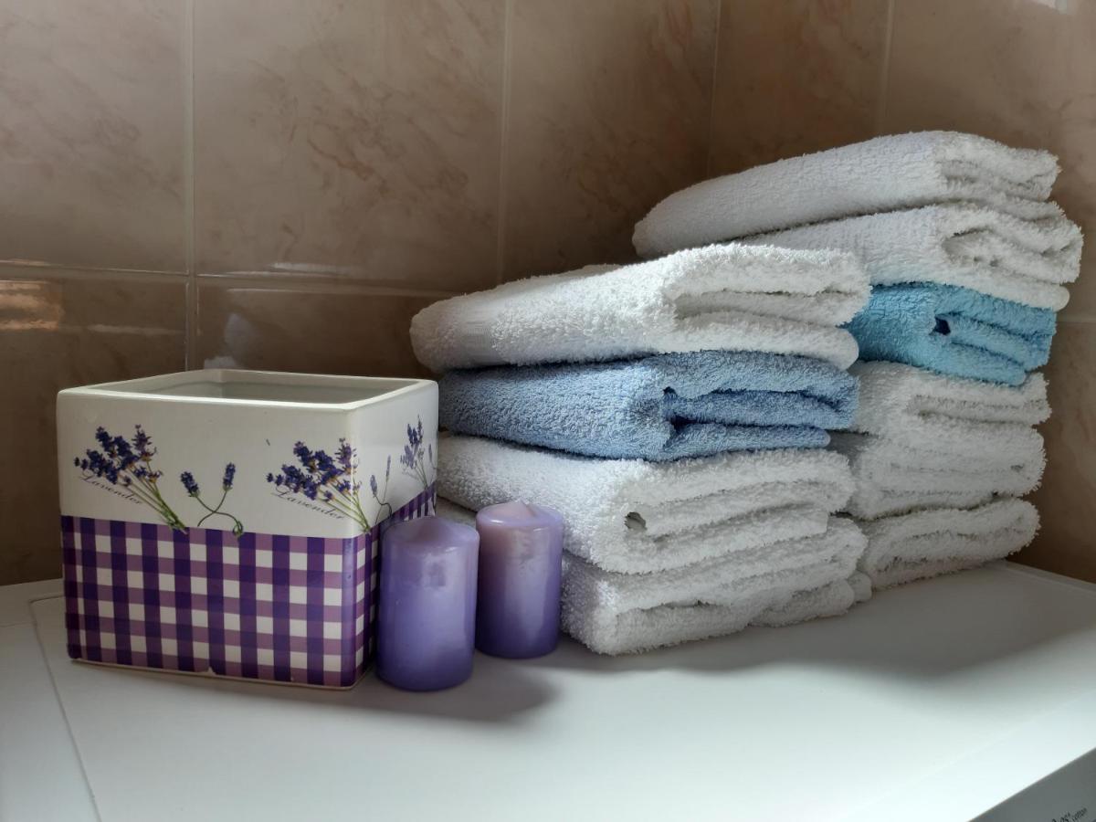 Apartments Mihael Малинска Екстериор снимка